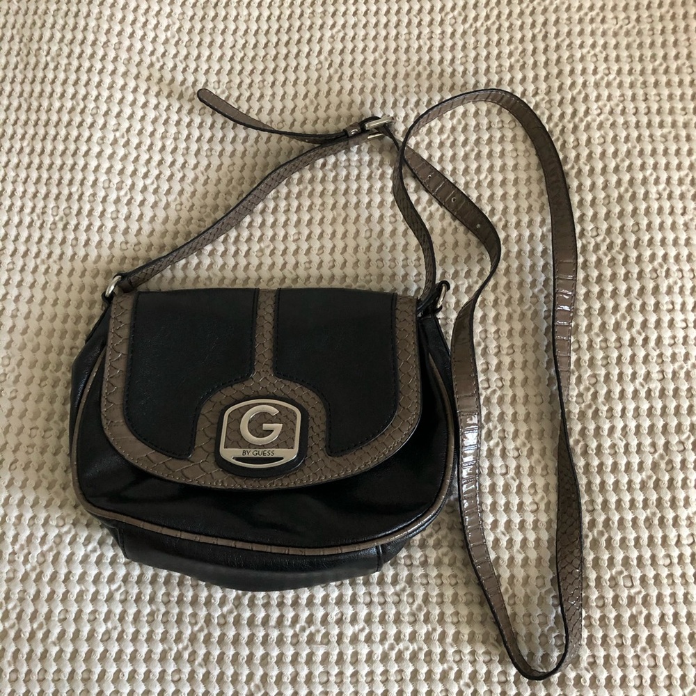 Guess Crossbody Bag